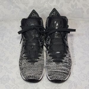 Nike LeBron 17 “In The Arena” XVII Basketball Shoes Size 8 Black Gray Sneakers